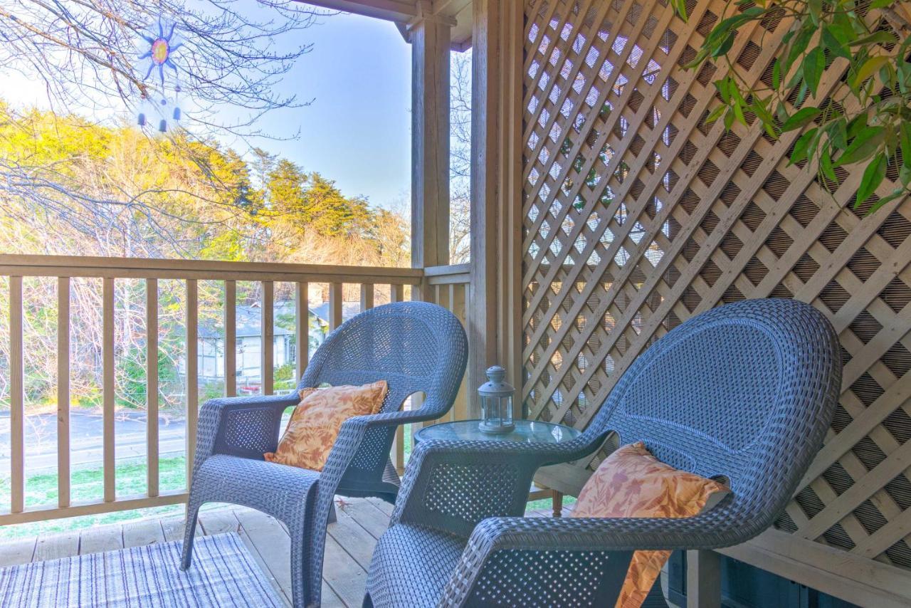 Studio With Resort Amenities 1 Mi To Lake Lure Eksteriør bilde